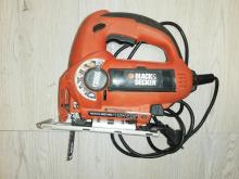 wyrzynarka do drzewa Black Decker 520