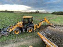 Usługi koparko ładowarką, minikoparką, prace brukarskie