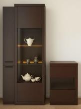 Bydgoskie Meble seria Cosmopolitan - stolik, witryna i szafka wisząca