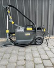 Wynajem odkurzacza piorącego karcher puzzi 10/1