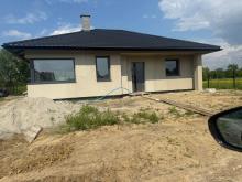 Nowy dom na osiedlu domkow
